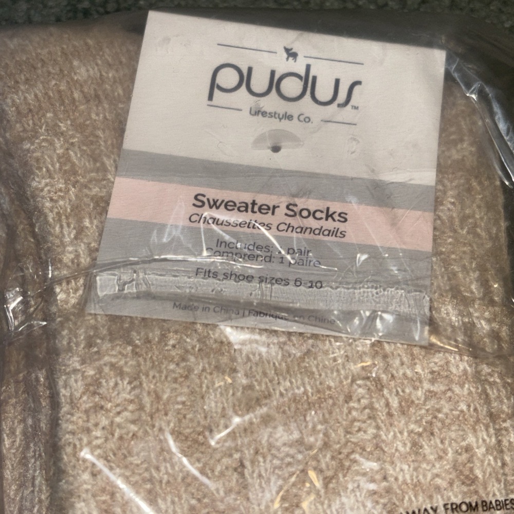 Pudus Over The Knee Cream Sweater Socks Fab Fit Fun Size 6-10 New Sealed Tan - Picture 2 of 3